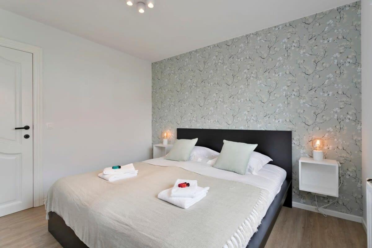 Huswell - Spacious Bungalow With Garden Near The Beach & Sea Middelkerke Exterior foto